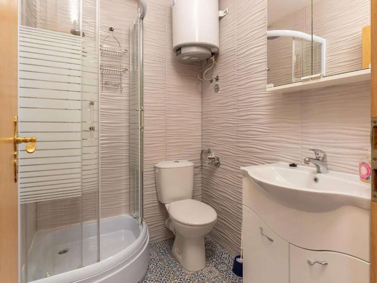 Apartment Siesta Trogir 0*,